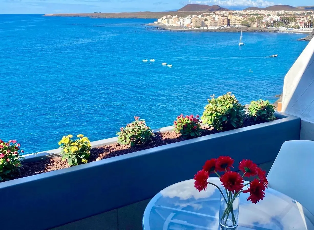 Apto 143 Wonderful Sea View Apartment With Swimming Pool location